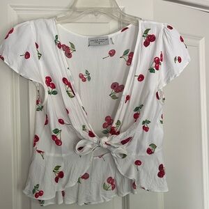 Dress Forum Woman’s tie front Cherry Top, Medium